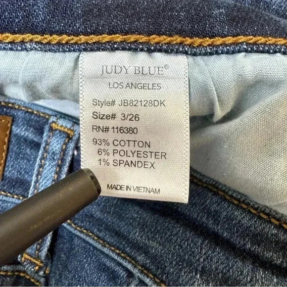 {Judy Blue} "Slim Fit" Straight Leg Stretch Denim Jeans - Picture 6 of 7